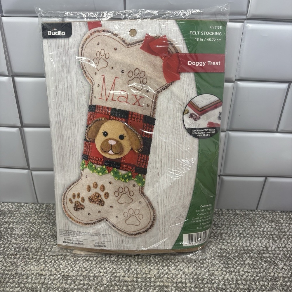 Bucilla Felt Stocking Applique Kit NEW Sealed 89315E